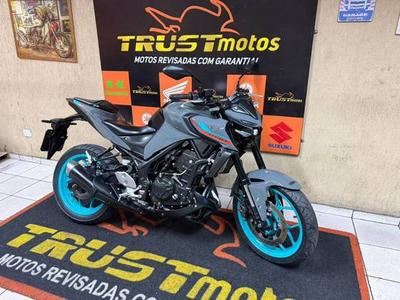 YAMAHA MT-03 ABS YAMAHA MT-03 ABS